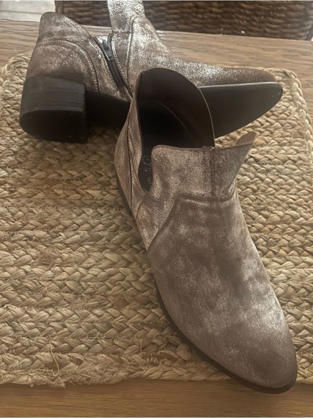 Seychelles Metallic Silver Chelsea Ankle Booties